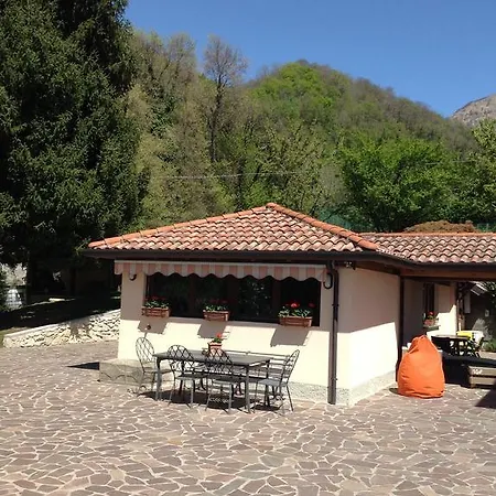 Mono Chalet Alessandra Apartamento *